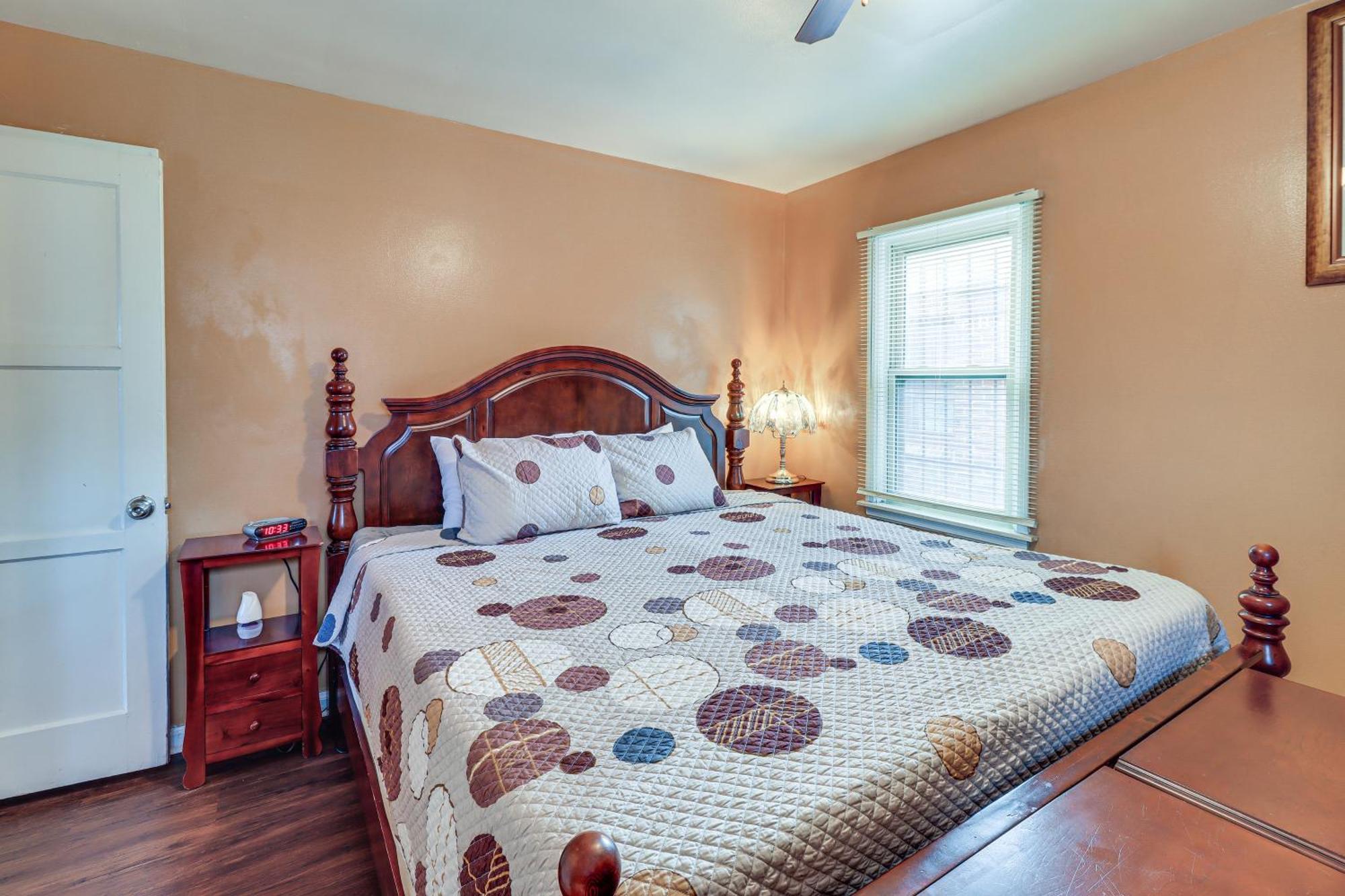 Family-Friendly Detroit Home 12 Mi To Downtown! 외부 사진