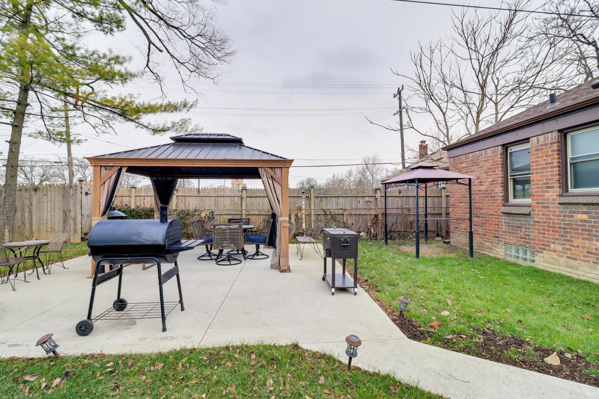 Family-Friendly Detroit Home 12 Mi To Downtown! 외부 사진
