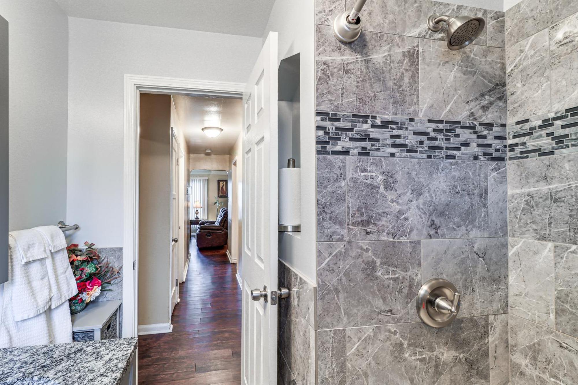 Family-Friendly Detroit Home 12 Mi To Downtown! 외부 사진