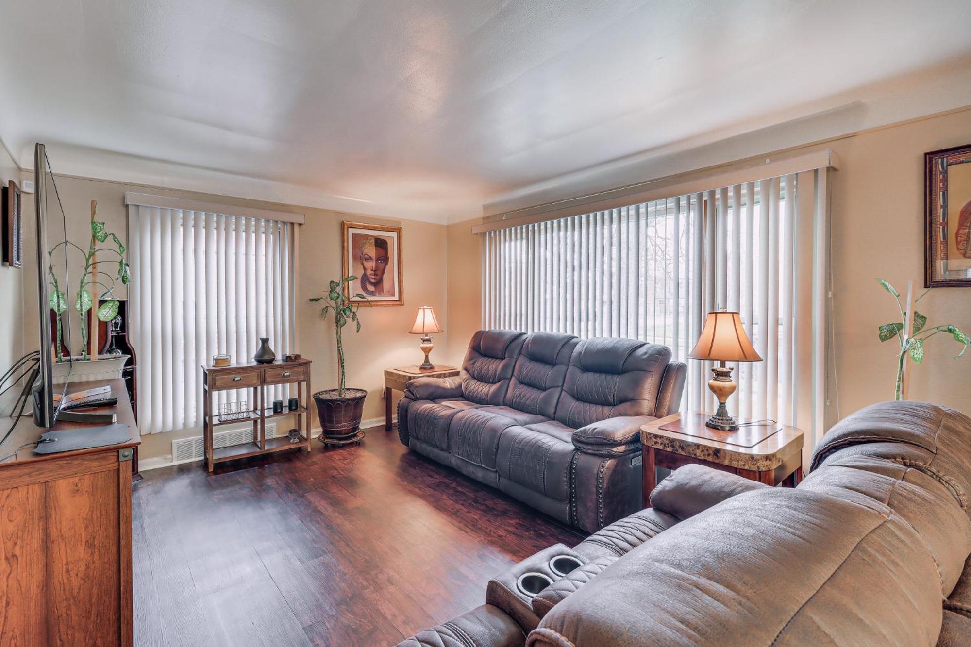 Family-Friendly Detroit Home 12 Mi To Downtown! 외부 사진