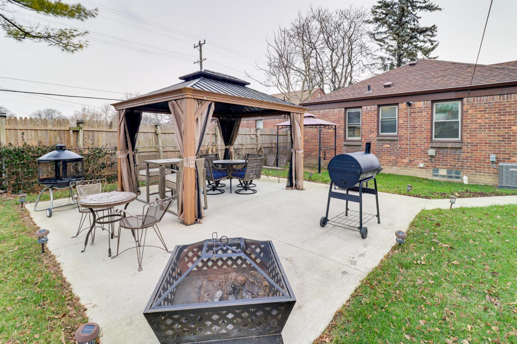 Family-Friendly Detroit Home 12 Mi To Downtown! 외부 사진